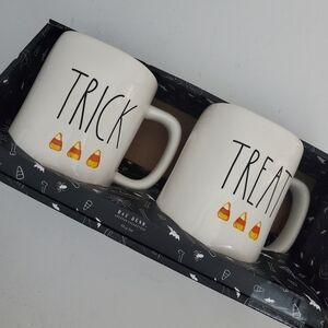 Rae Dunn "TREAT OR TRICK" Ceramic Mug Set